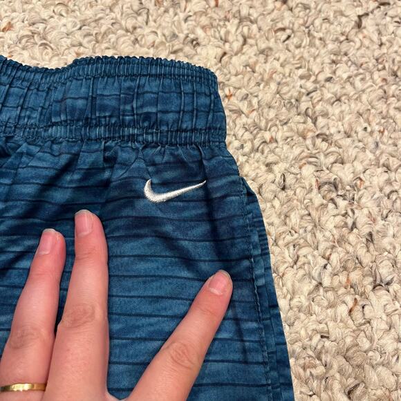 Nike Fade Men's Swim Shorts Sz S Blue Yellow Beach Summer - Picture 2 of 5